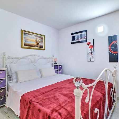 Apartmani Rukonic Aleksandar Нерезине Екстериор снимка