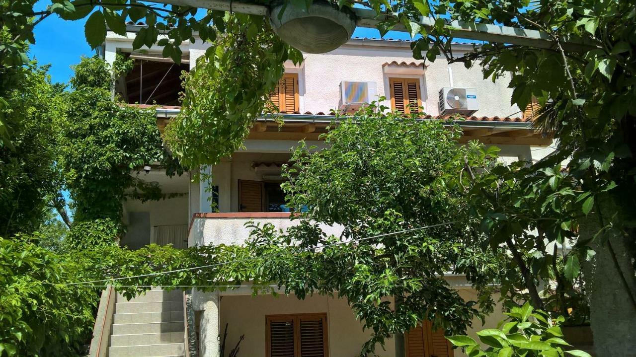 Apartmani Rukonic Aleksandar Нерезине Екстериор снимка
